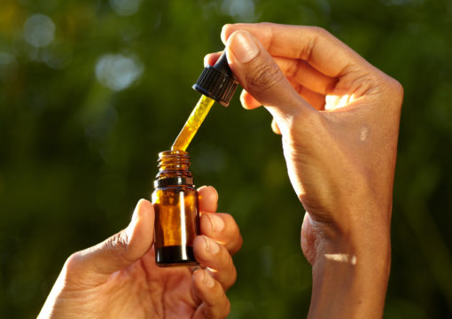 3 benefits of hemp seed oil